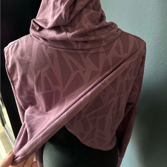 •SHEIN Mauve Abstract Hoodie• - Picture 3 of 3